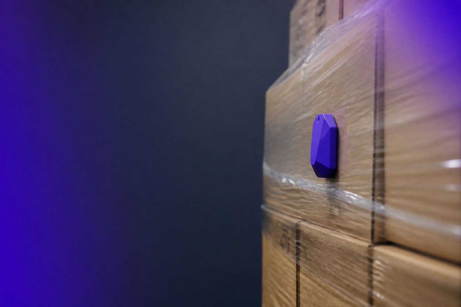 What Is Bluetooth Beacon Tracking and How Does It Work?
